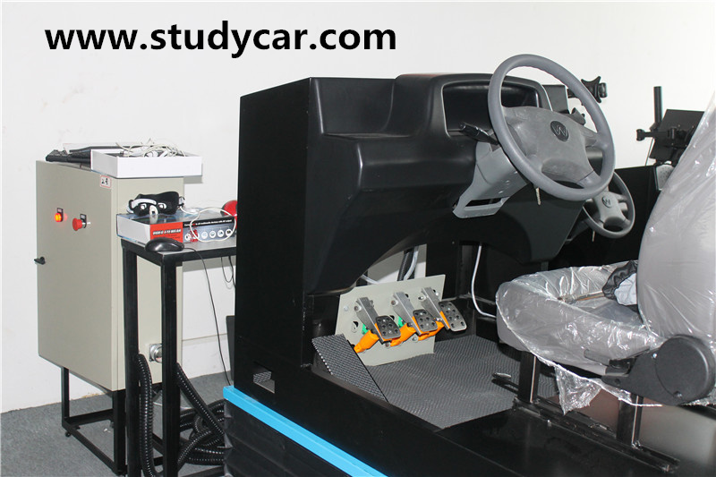 驾校神器：2015最新3D动感汽车驾驶模拟器（多图）-佛山市依时利新科技有限公司