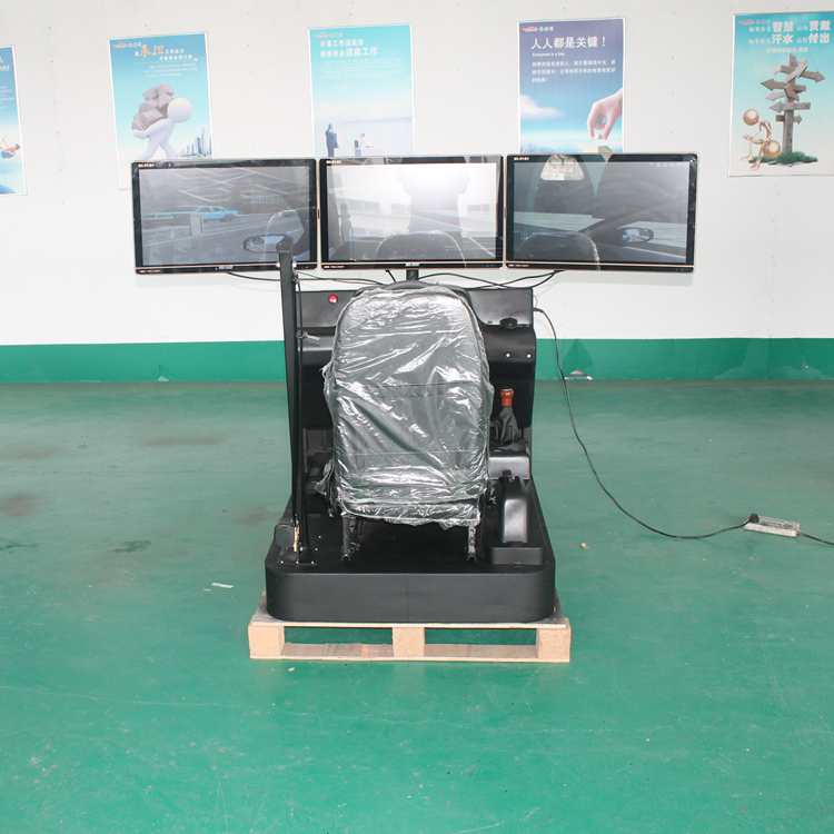 北京客户订制三屏汽车模拟驾驶器按时发货-佛山市依时利新科技有限公司